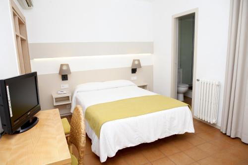 Foto de una habitación de Hotel Ubaldo