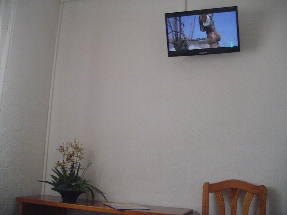 Room – Hostal Cabrera