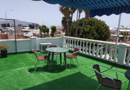Facilities – Hostal Cabrera