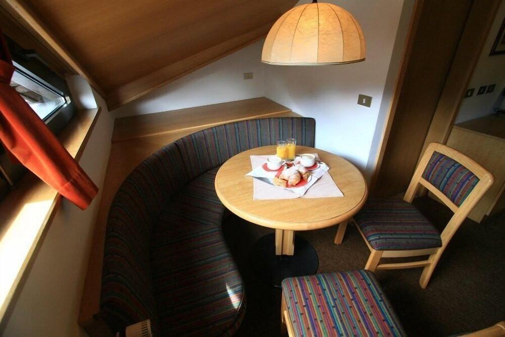 Foto de una habitación de Hotel Anda