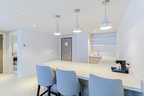 Foto de una habitación de Aqsarniit Hotel and Conference Centre