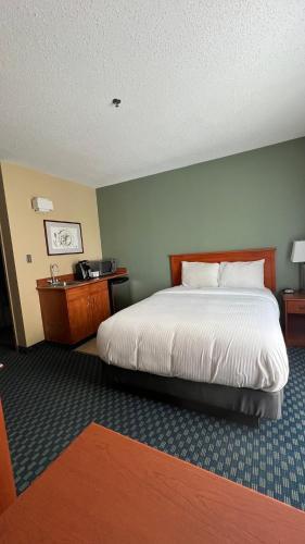 Foto de una habitación de Hotel The Frobisher Inn
