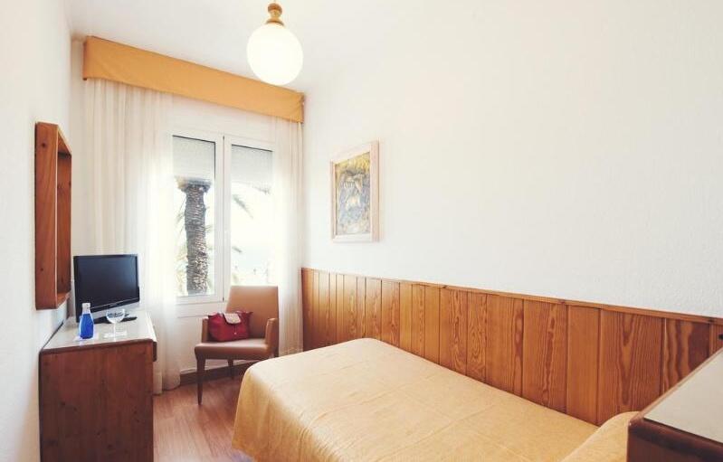 Foto de una habitación de Hotel Miramar Badalona