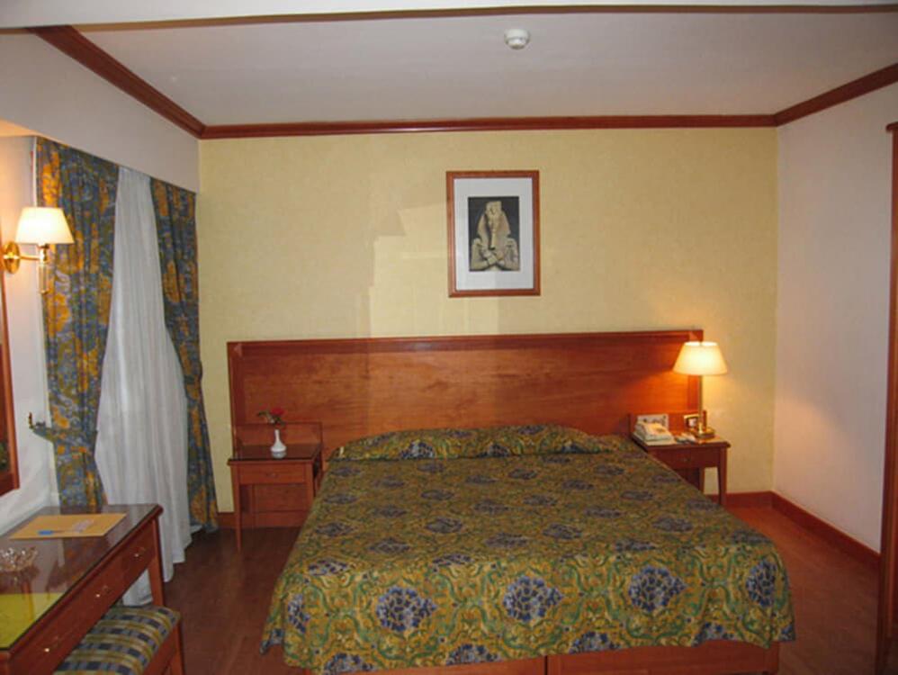 Foto de una habitación de Philippe Luxor Hotel