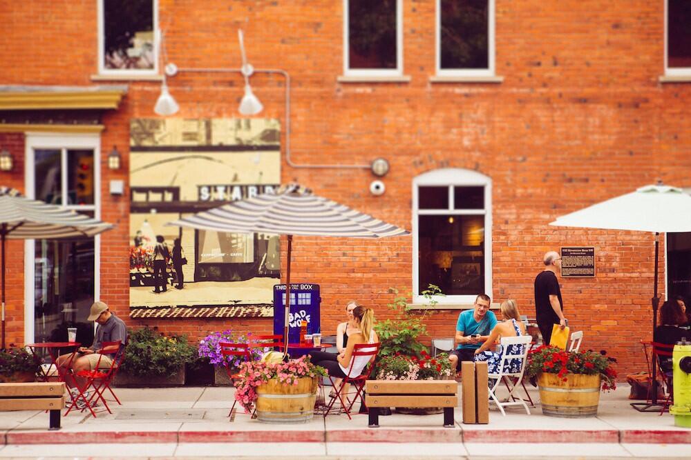 Foto general de Four Points by Sheraton Hotel &amp;amp; Suites Calgary West