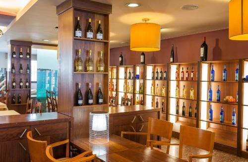 Foto general de Hotel Restaurant Sant Pol