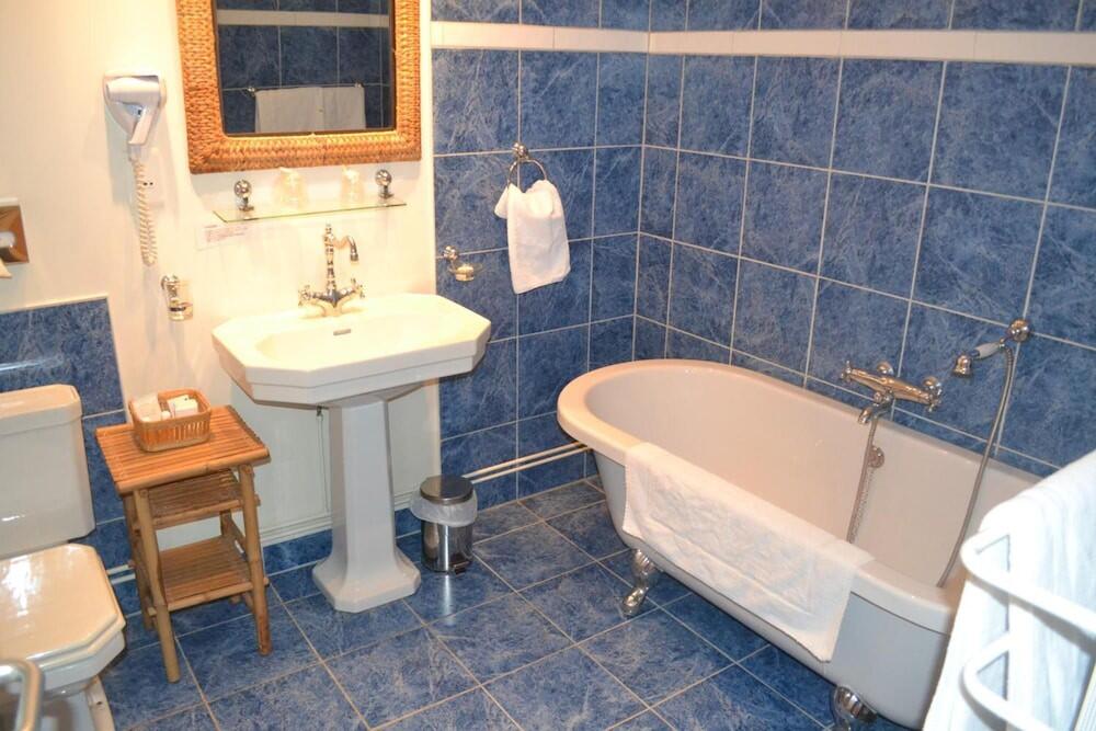 Foto del baño de Hôtel de France