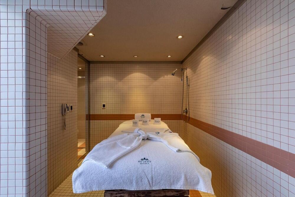 Foto de los servicios de Hotel Beverly