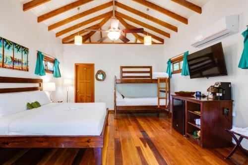 Foto de una habitación de Hotel Mariposa Belize Beach Resort