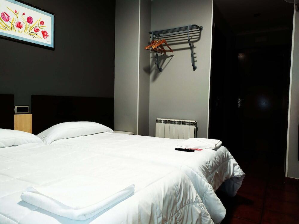 Foto de una habitación de Pensión La Bilbaina - Albergue Logroño