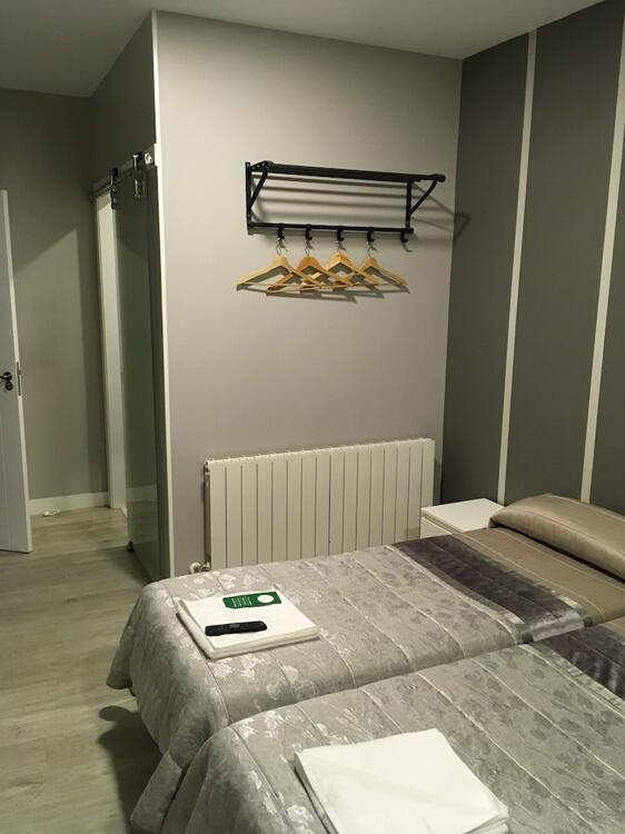 Foto del baño de Pensión La Bilbaina - Albergue Logroño