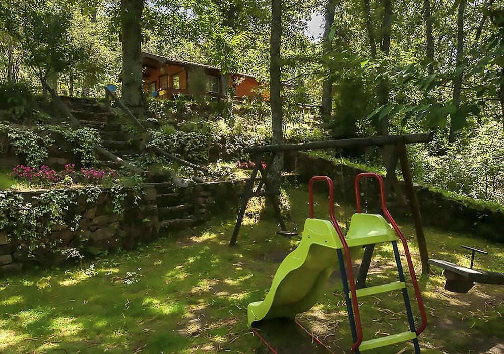 Foto de una habitación de Cabañas de Madera Sanabria