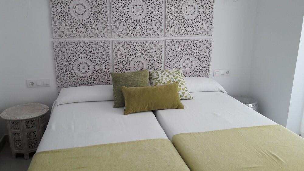 Foto de una habitación de Hostal Cervantes Playa