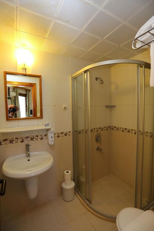 Foto del baño de Eden Hotel