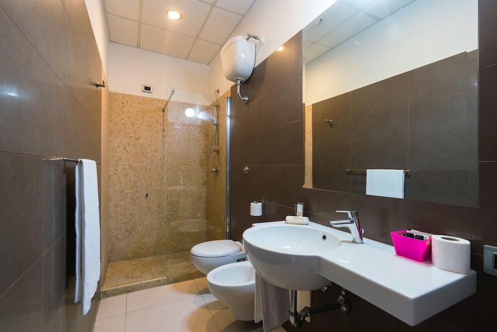 Foto del baño de Apartamentos Residence Europa