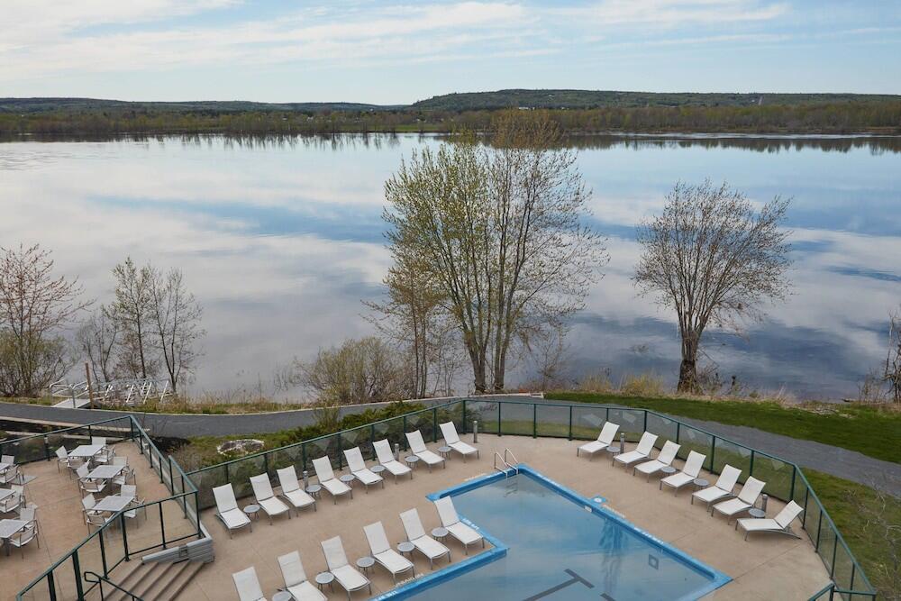 Foto de una habitación de Delta Hotels by Marriott Fredericton