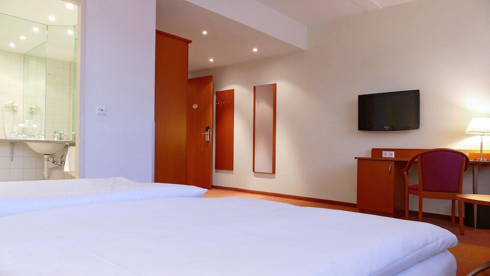 Foto de una habitación de Central Hotel Löwen