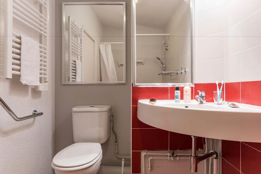 Foto del baño de Résidence Pierre &amp;amp; Vacances Le Britania