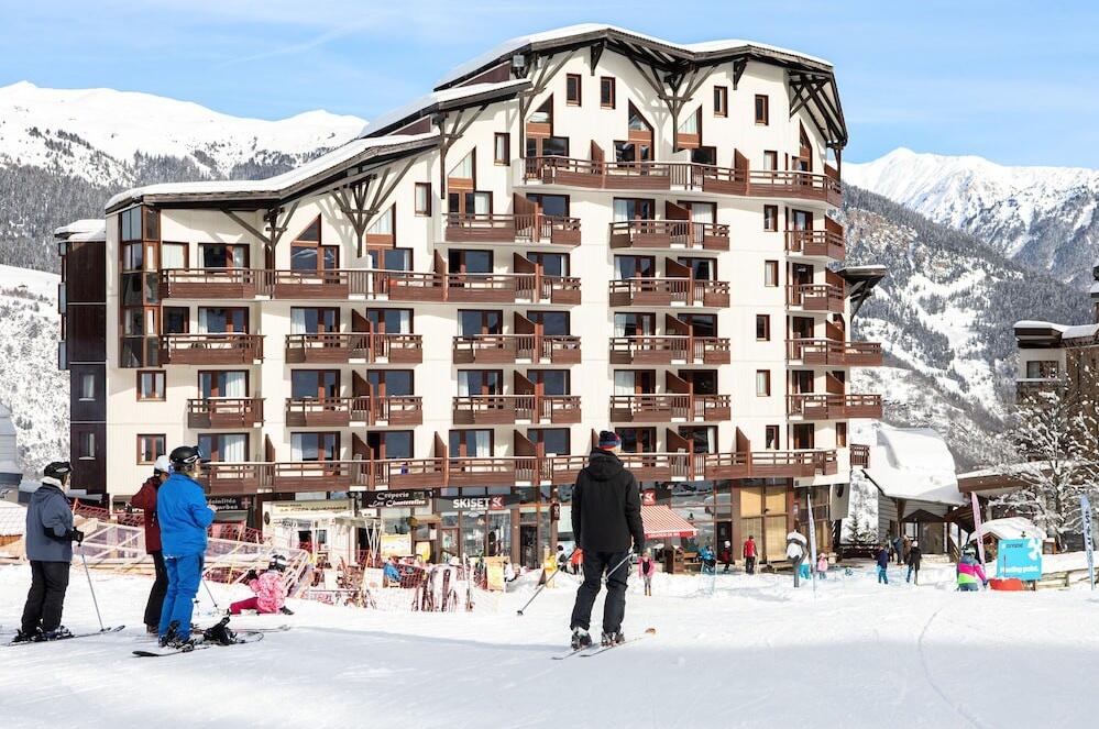 Foto del exterior de Résidence Pierre &amp;amp; Vacances Le Britania