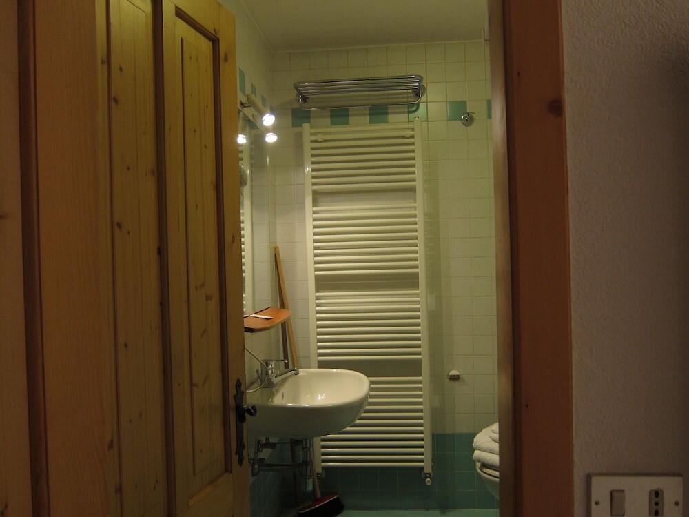 Foto del baño de Chalet Del Sole per gruppi