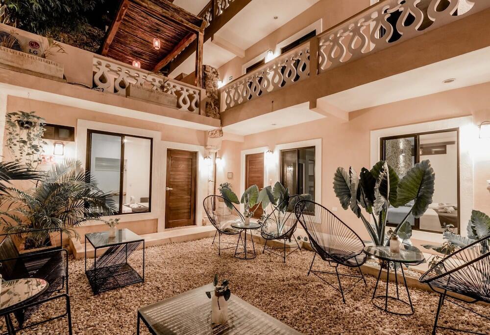 Foto del exterior de Hotel Colonial Zaci by GuruHotel