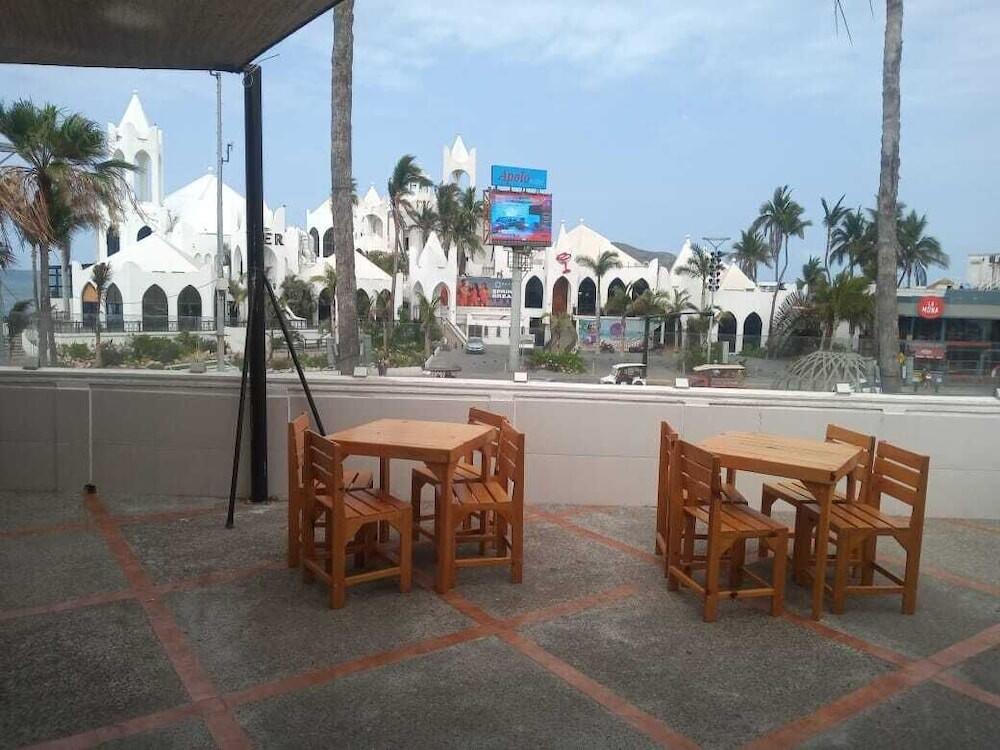 Foto de restauración de Hotel San Diego