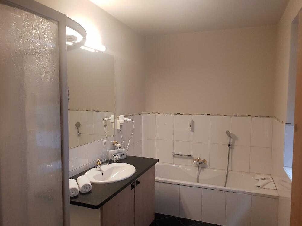 Foto del baño de Aktiv Hotel Schweizerhof Kitzbühel