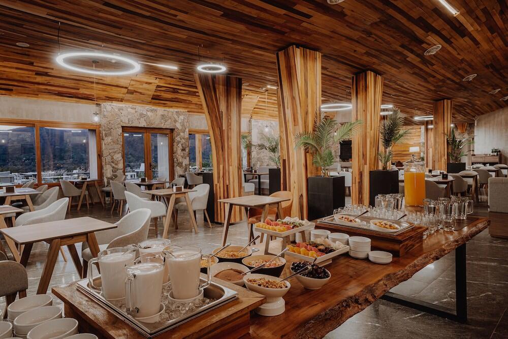 Foto de restauración de Böden Hotel &amp;amp; Spa by AKEN Soul