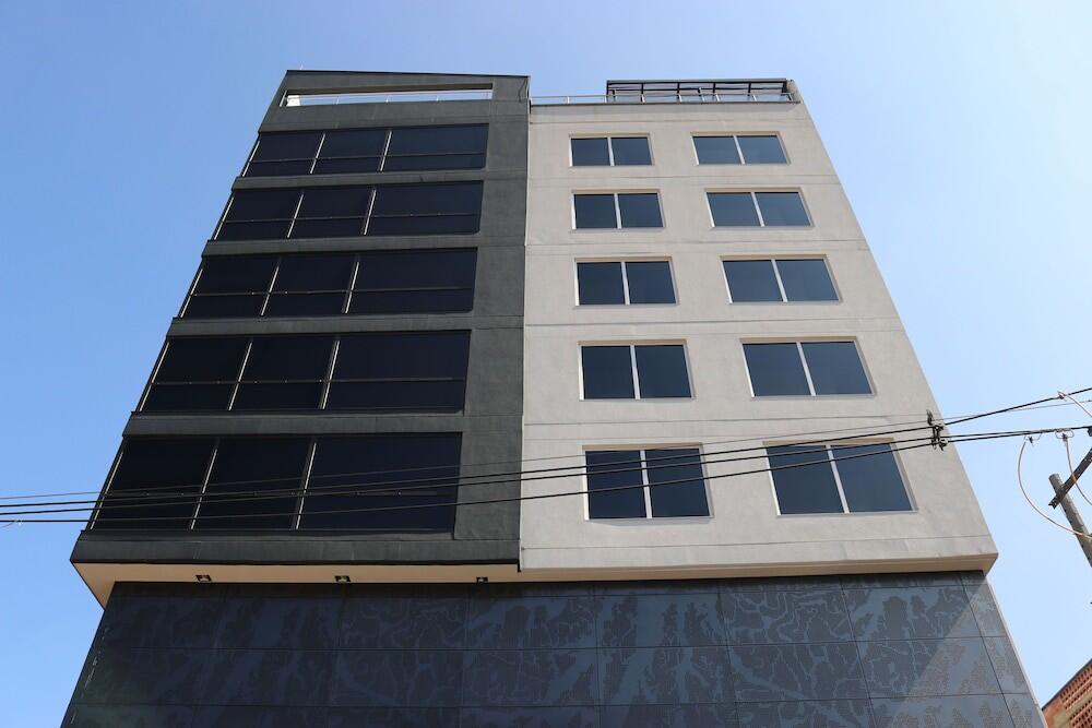 Foto del exterior de Arame Hotel