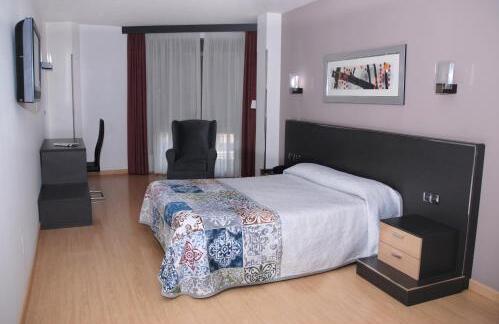 Foto general de Hotel Villa de Cacabelos