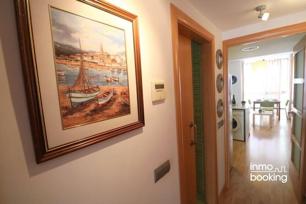 Foto de una habitación de InmoBooking Disseny Apartments