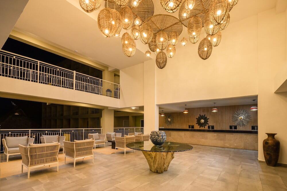 Foto de las zonas nobles de Hotel Decameron Isla Coral