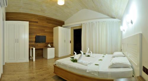 Foto de una habitación de Seven Seasons Hotel