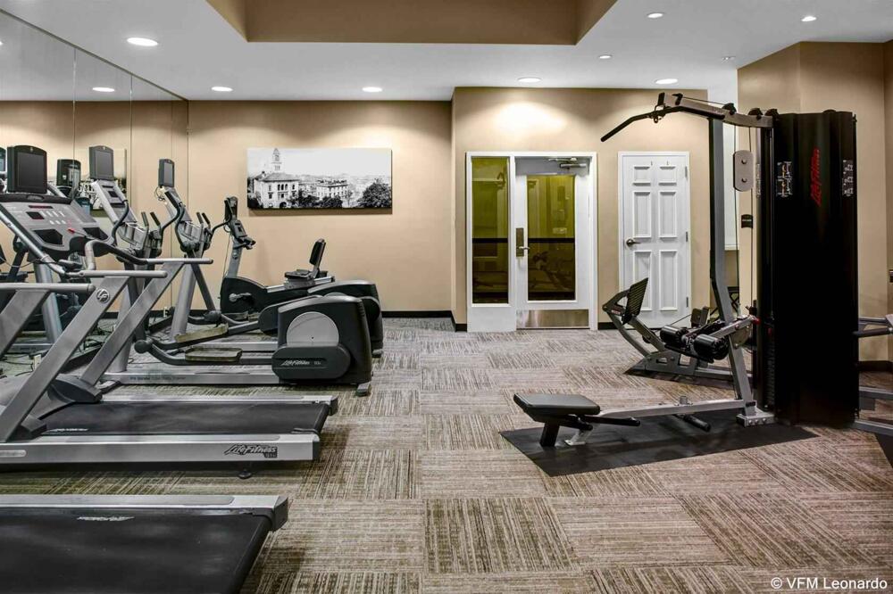 Foto general de Staybridge Suites Savannah Historic District, an IHG Hotel