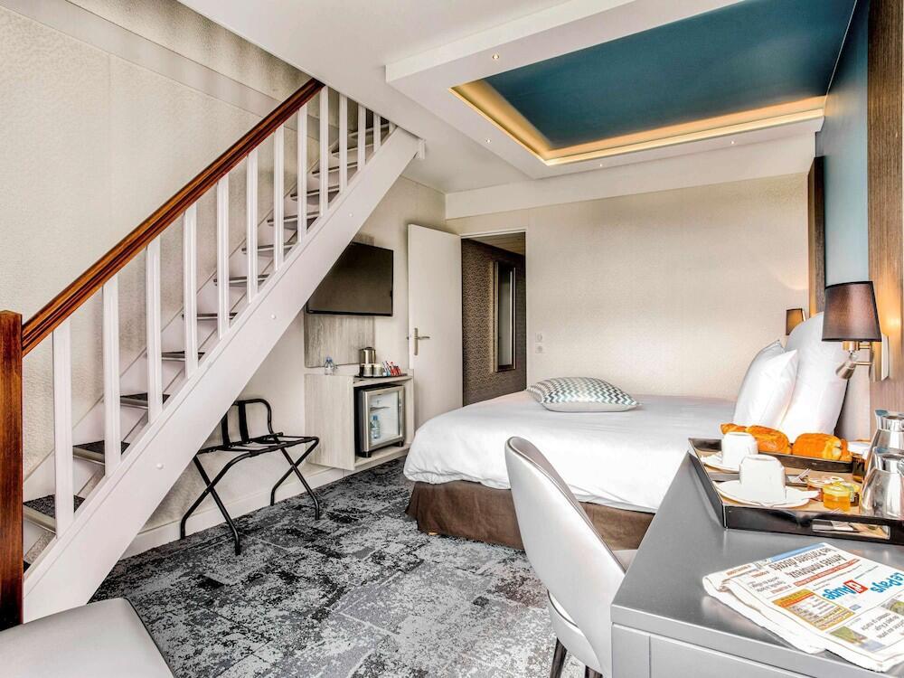 Foto de una habitación de Mercure Cabourg Hôtel &amp;amp; Spa