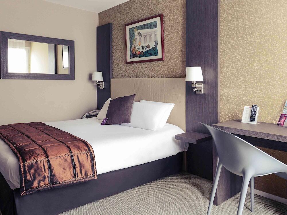 Foto de una habitación de Mercure Cabourg Hôtel &amp;amp; Spa