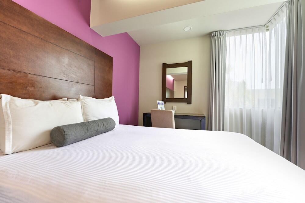 Room – Hotel Estancia Business Class