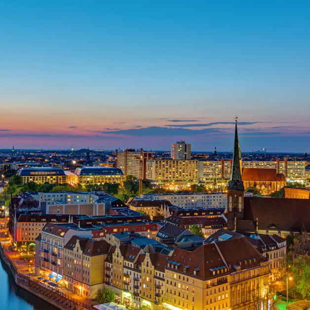 Foto de Puente de la Constitución en Berlín